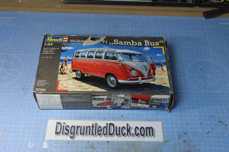 Revell 124th scale Volkswagen Samba Bus Scale Model