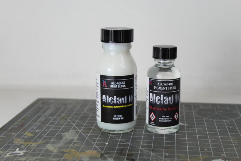 Aclad II Gloss Acrylic Varnish And Pigment Fixer