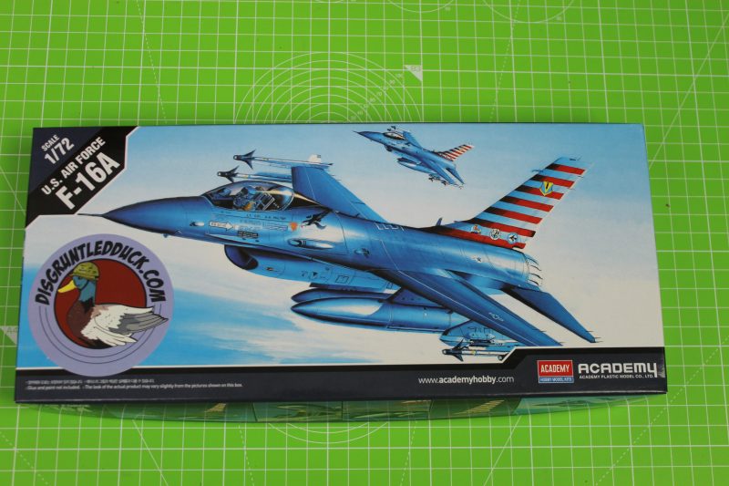 Academy 172nd General-Dynamics F-16A Fighting Falcon Model Kit