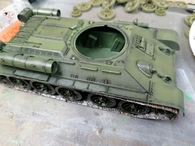 Giving The T-34 Hull A Pin Wash