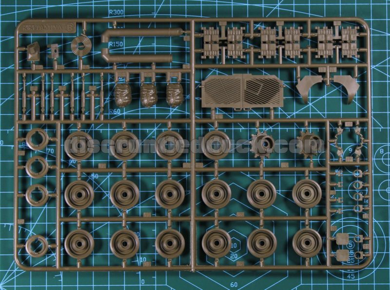 Wheels And Drive Sprocket Sprue For The 1/35th Scale Tank Model