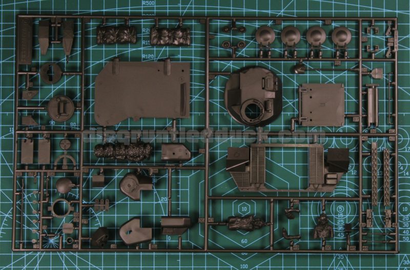 1/35th Scale German Marder 1A2 Sprue Of Parts For The Upper Hull