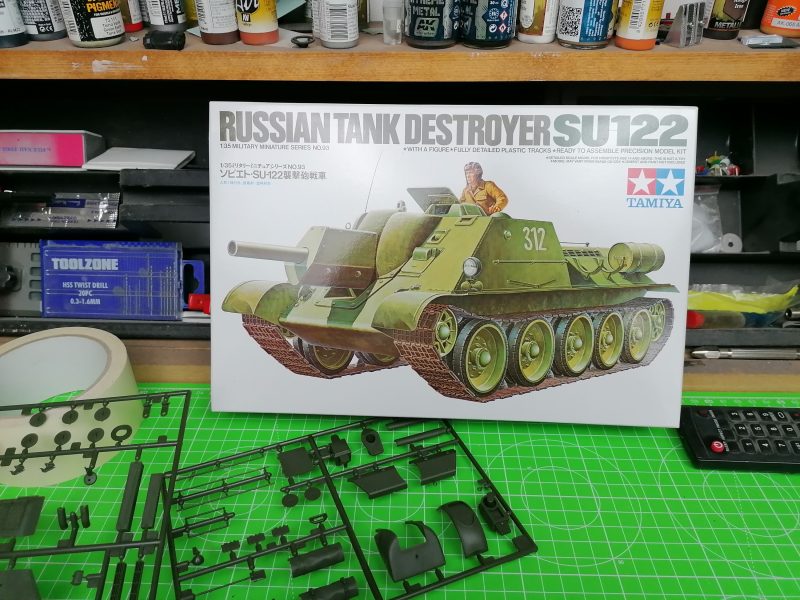 Making A Start On The Tamiya Russian Tank Destroyer SU122