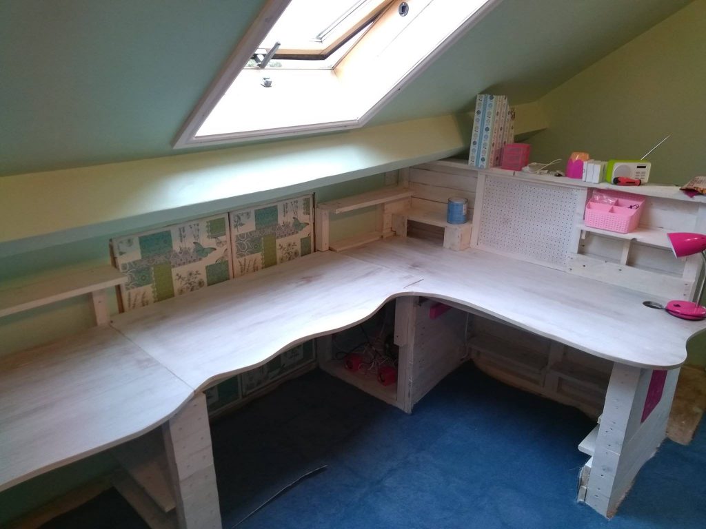 Showing Off the Curved Desktop And Storage In The Handmade Craft Bench