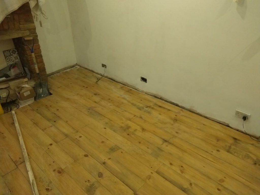 Stained The Living Room Floor Using Wood Dye