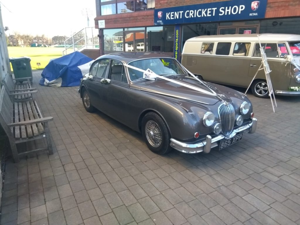Grey Jaguar Mk 2 Saloon Wedding Car