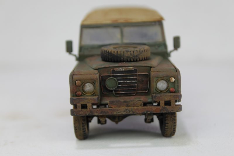 135th Scale Model Land Rover 109 LWB Front Details