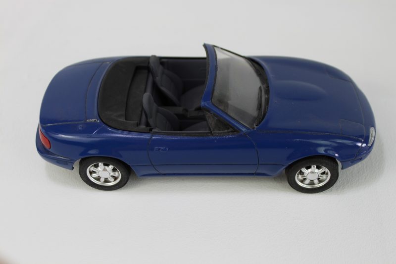 Tamiya 1/24th Eunos Roadster Completed Model