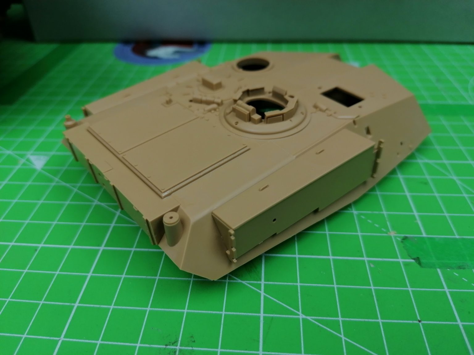 Tamiya M1A1 Abrams Tank - Building The 1/35th Scale Model